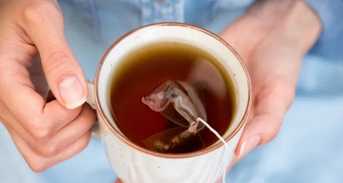 Chás que auxiliam o sono: 15 alternativas naturais contra a insônia - Imagem do artigo