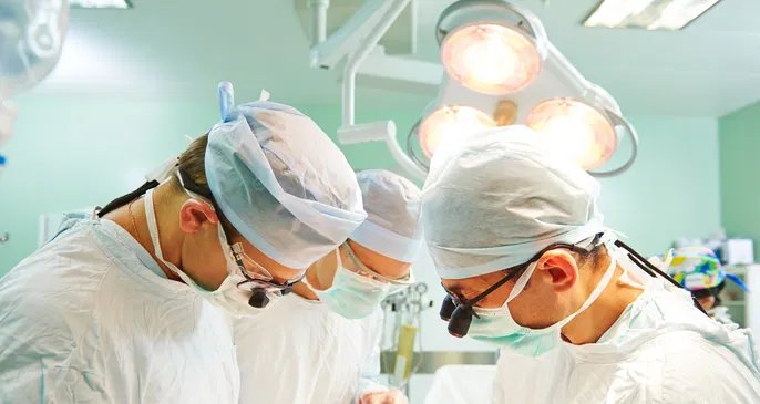 Cirurgia de endometriose: quando é indicada, como acontece e quais cuidados exige - Imagem do artigo