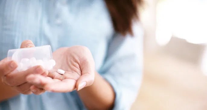 Ocitocina sublingual: medicamento manipulado auxilia parto, lactação e controle de hemorragia pós-parto - Imagem do artigo