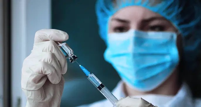 Dobutamina é aplicada em hospitais para melhorar a contração cardíaca em casos de insuficiência aguda - Imagem do artigo
