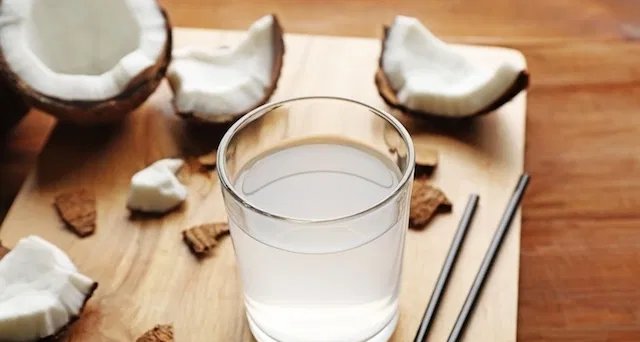 Sete motivos para incluir o coco na dieta e dicas de consumo - Imagem do artigo